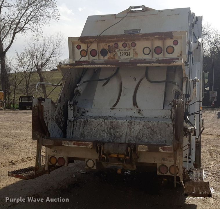 image for item DP2730 2019 Freightliner Business Class M2 106 refuse truck