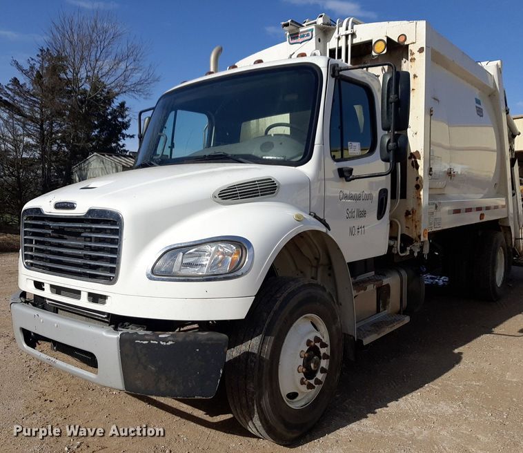image for item DP2730 2019 Freightliner Business Class M2 106 refuse truck