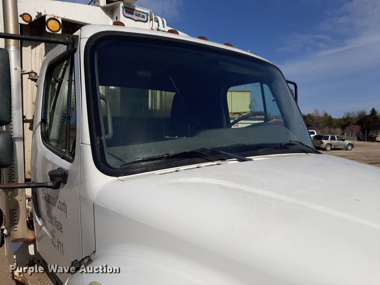 image for item DP2730 2019 Freightliner Business Class M2 106 refuse truck