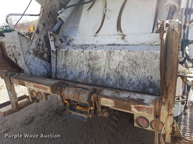 image for item DP2730 2019 Freightliner Business Class M2 106 refuse truck