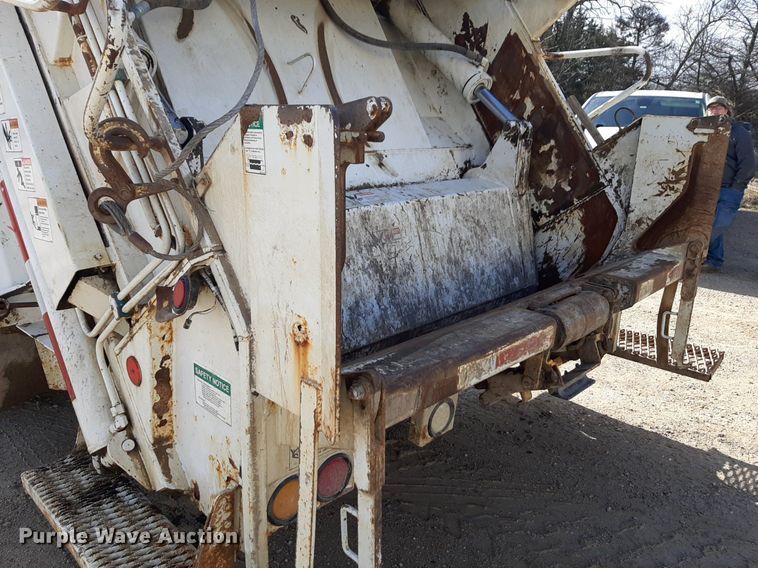 image for item DP2730 2019 Freightliner Business Class M2 106 refuse truck