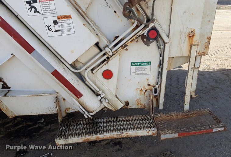 image for item DP2730 2019 Freightliner Business Class M2 106 refuse truck