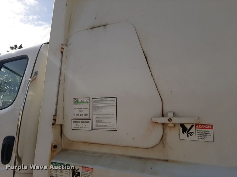 image for item DP2730 2019 Freightliner Business Class M2 106 refuse truck