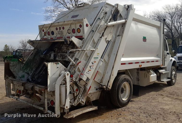 image for item DP2731 2021 Freightliner  Business Class M2 106 refuse truck