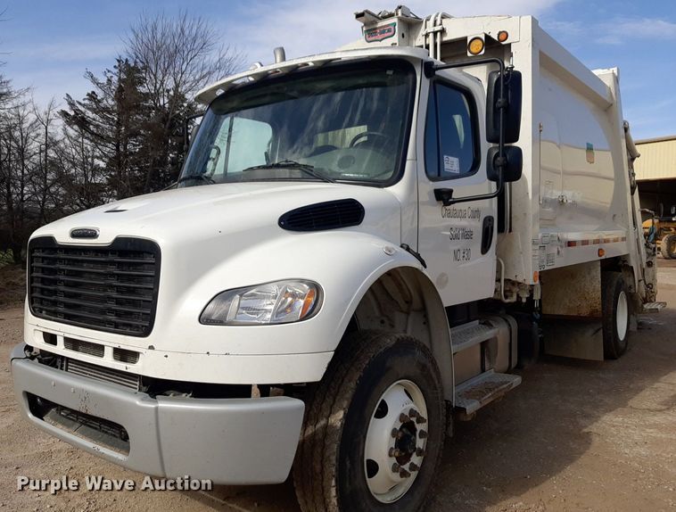 image for item DP2731 2021 Freightliner  Business Class M2 106 refuse truck