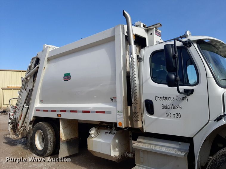 image for item DP2731 2021 Freightliner  Business Class M2 106 refuse truck