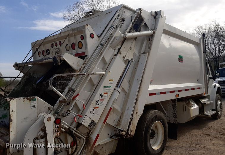 image for item DP2731 2021 Freightliner  Business Class M2 106 refuse truck