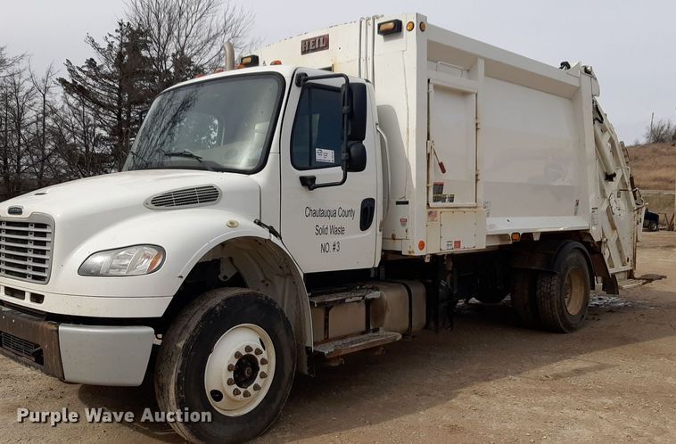 image for item DP2732 2015 Freightliner Business Class M2 106 refuse truck
