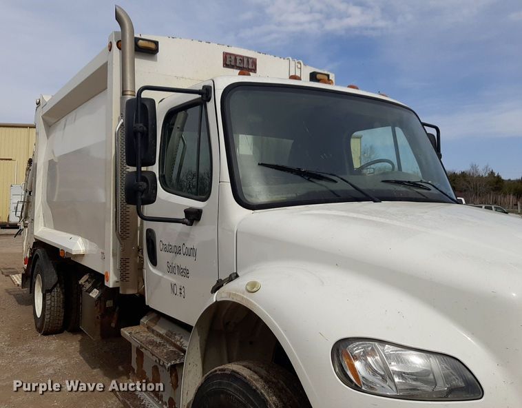 image for item DP2732 2015 Freightliner Business Class M2 106 refuse truck