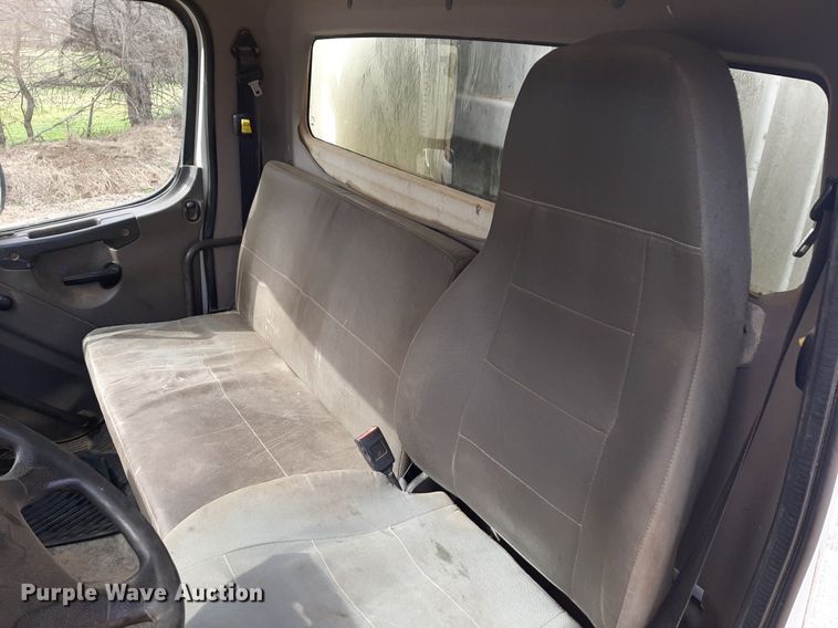 image for item DP2732 2015 Freightliner Business Class M2 106 refuse truck