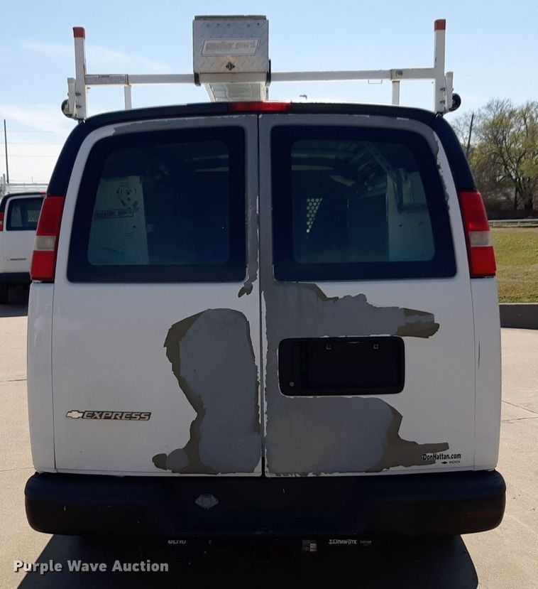image for item DP2741 2009 Chevrolet Express 2500 van
