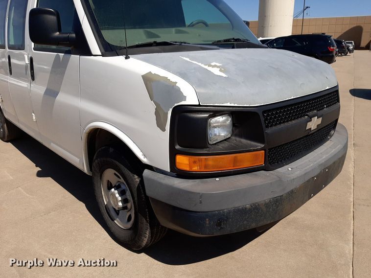 image for item DP2741 2009 Chevrolet Express 2500 van