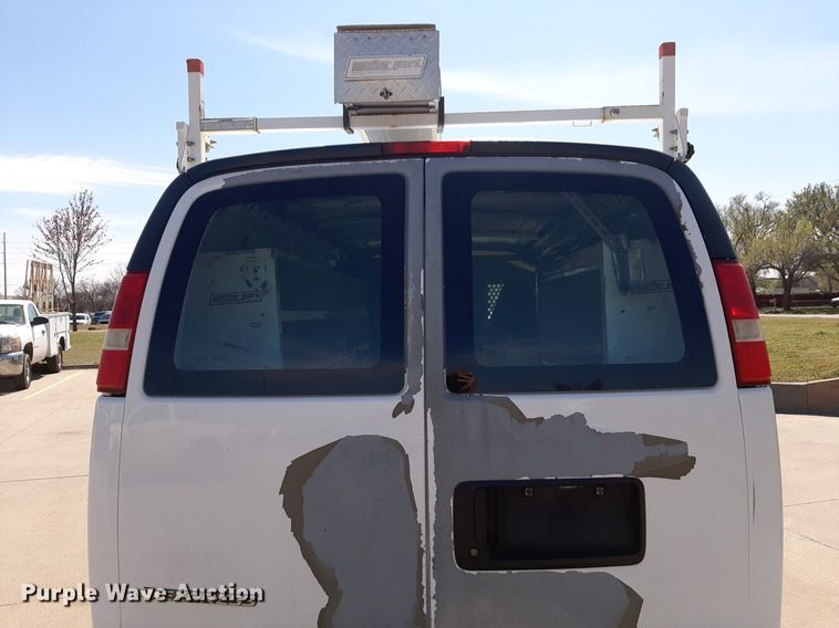 image for item DP2741 2009 Chevrolet Express 2500 van
