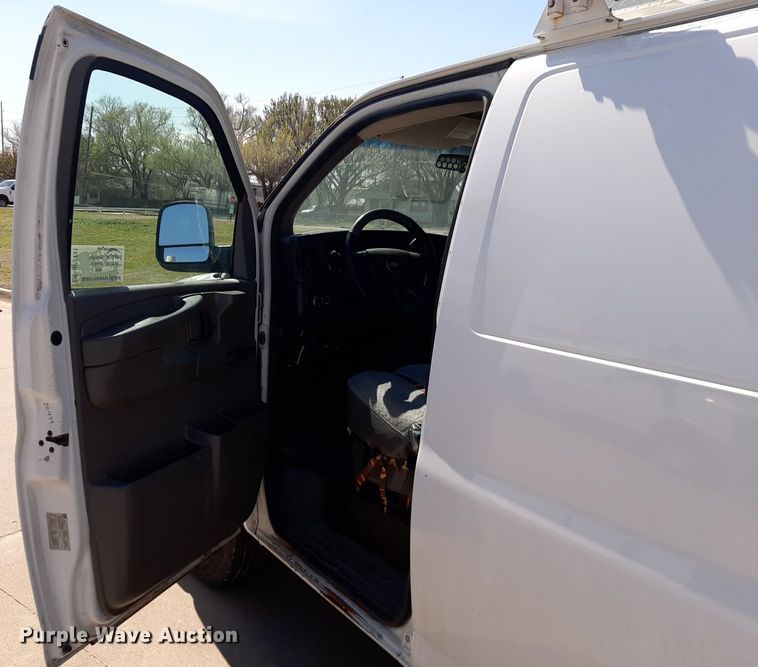 image for item DP2741 2009 Chevrolet Express 2500 van