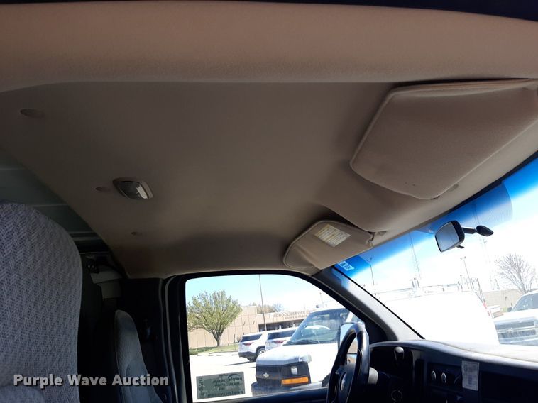 image for item DP2741 2009 Chevrolet Express 2500 van