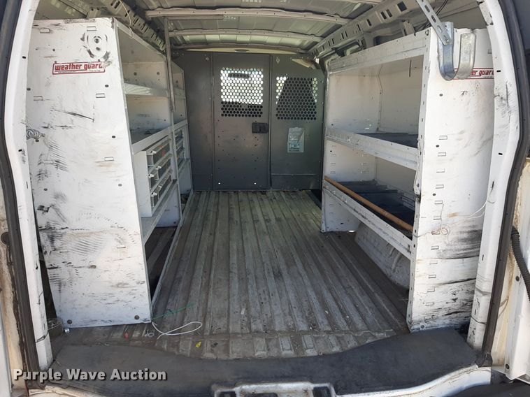 image for item DP2741 2009 Chevrolet Express 2500 van