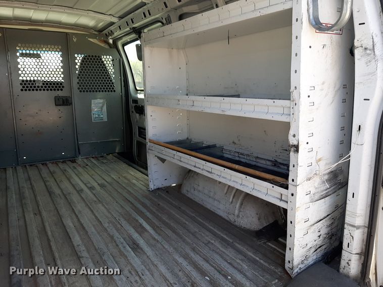 image for item DP2741 2009 Chevrolet Express 2500 van