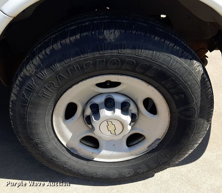 image for item DP2741 2009 Chevrolet Express 2500 van