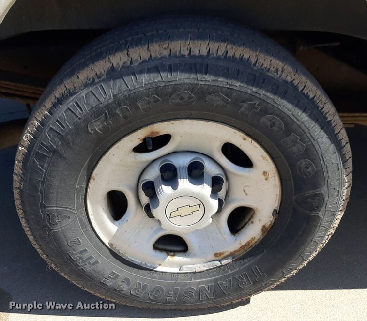 image for item DP2741 2009 Chevrolet Express 2500 van