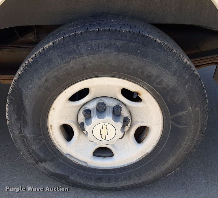 image for item DP2741 2009 Chevrolet Express 2500 van