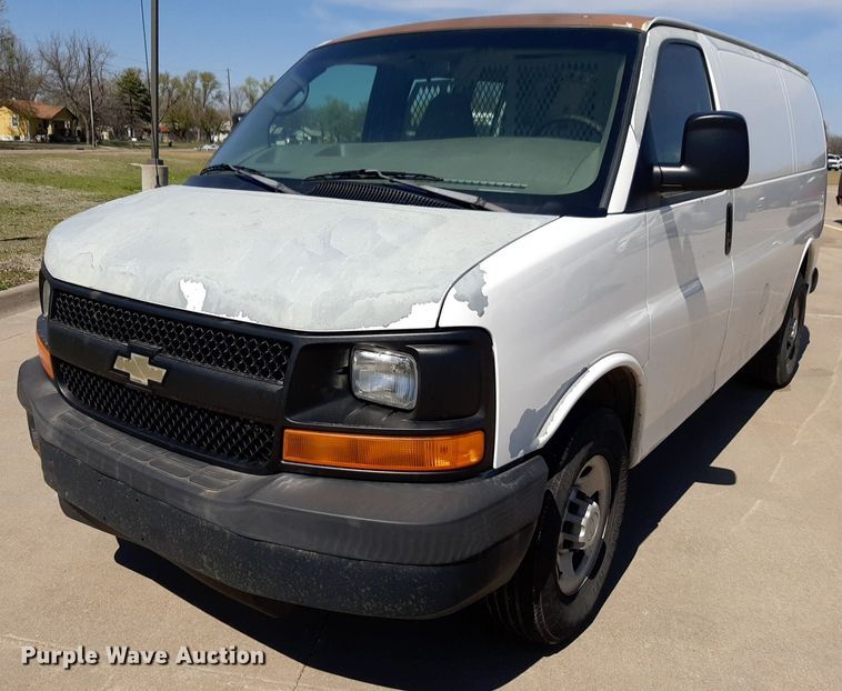 image for item DP2742 2007 Chevrolet Express 2500 van