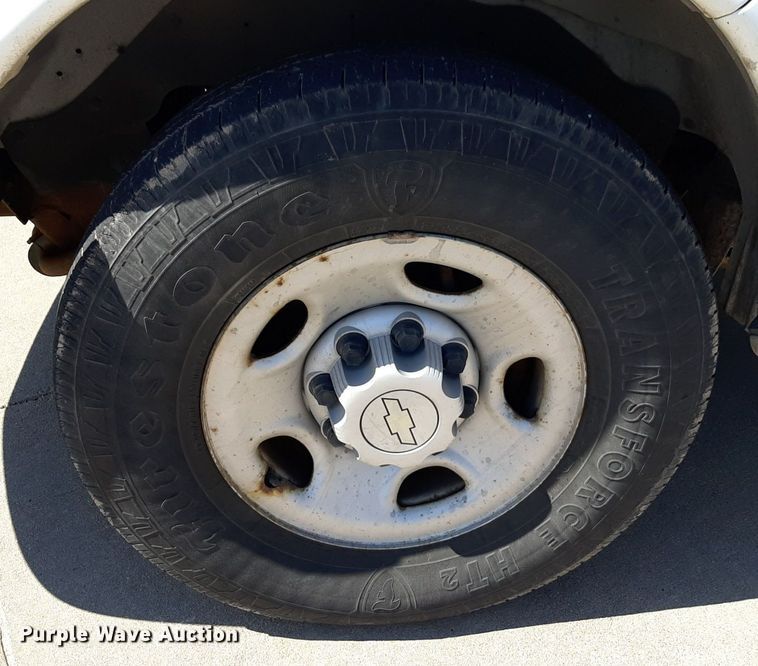 image for item DP2742 2007 Chevrolet Express 2500 van