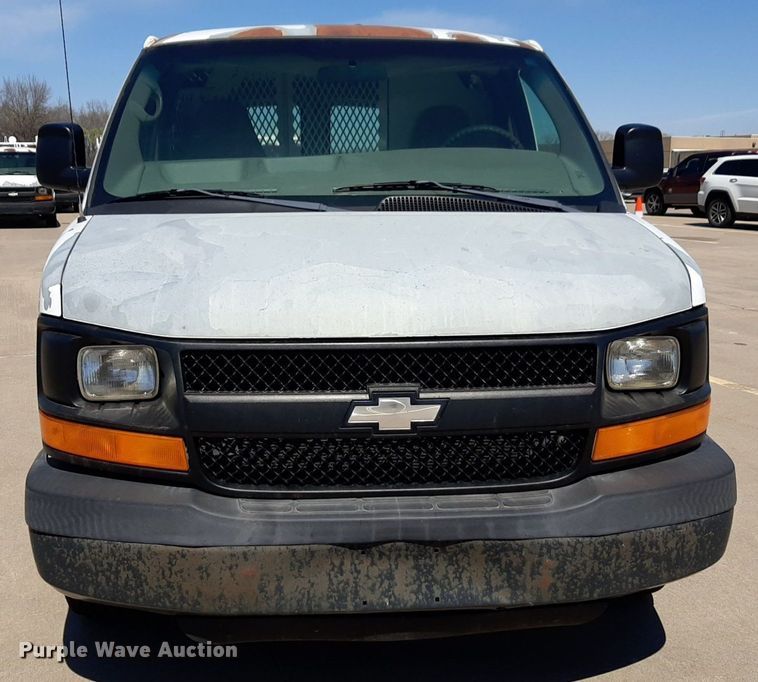 image for item DP2745 2007 Chevrolet Express 2500 van