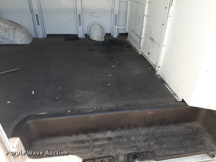 image for item DP2745 2007 Chevrolet Express 2500 van