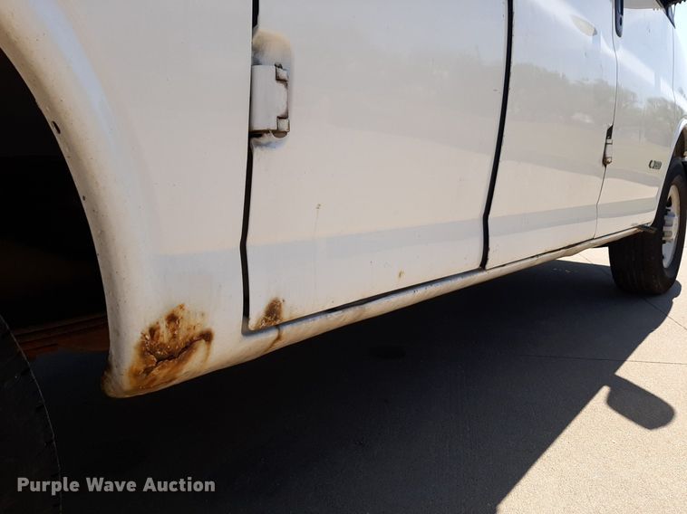 image for item DP2746 2005 Chevrolet  Express 2500 van