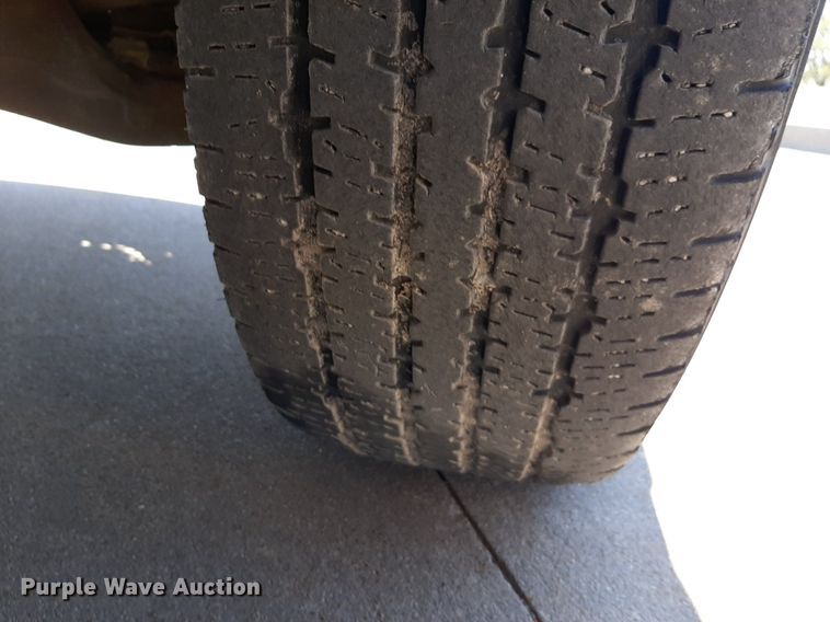 image for item DP2746 2005 Chevrolet  Express 2500 van