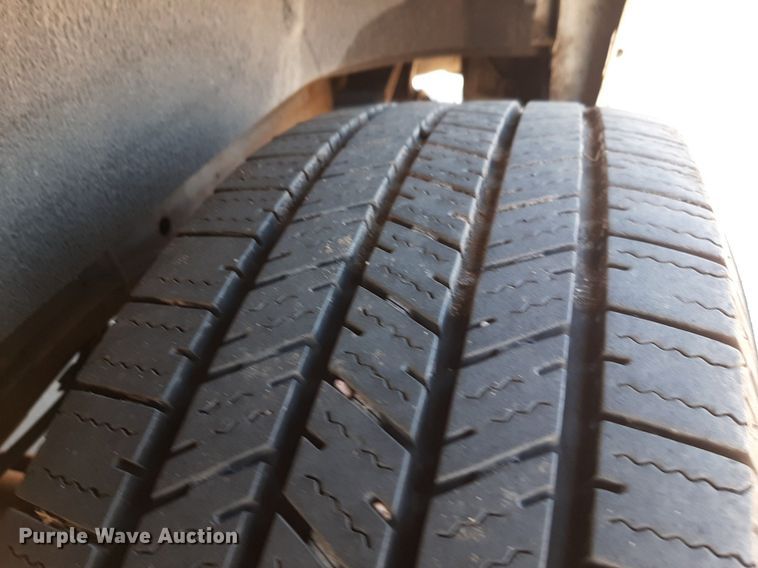 image for item DP2746 2005 Chevrolet  Express 2500 van