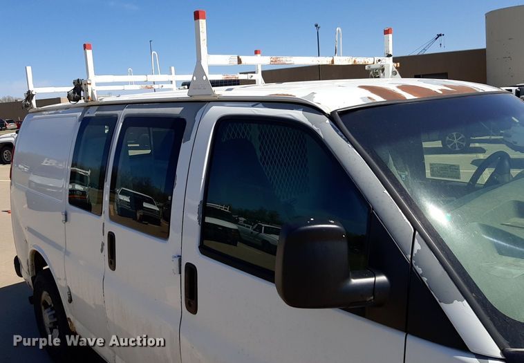 image for item DP2748 2007 Chevrolet Express 2500 van
