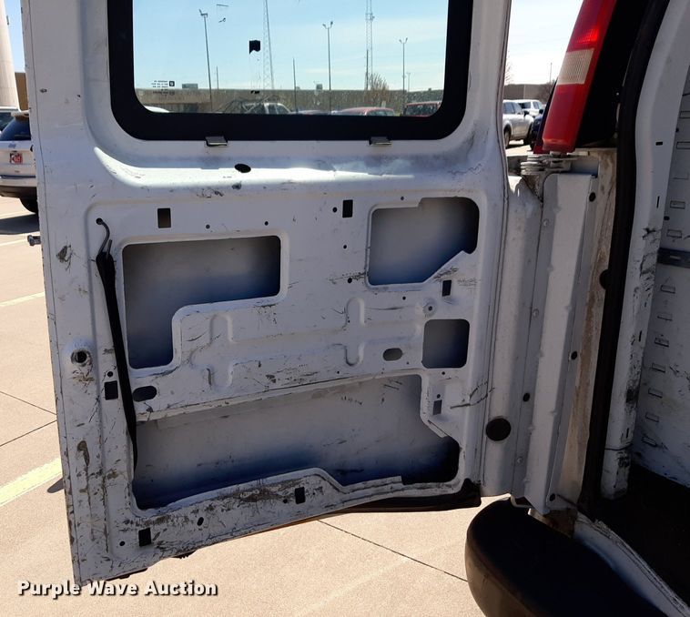 image for item DP2748 2007 Chevrolet Express 2500 van