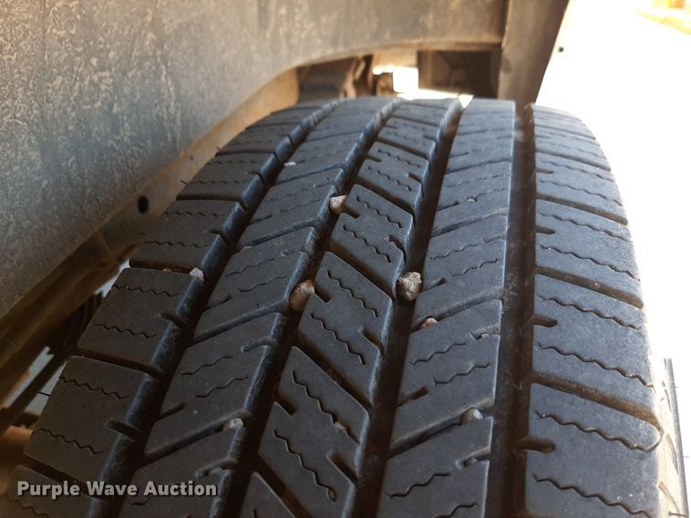 image for item DP2748 2007 Chevrolet Express 2500 van