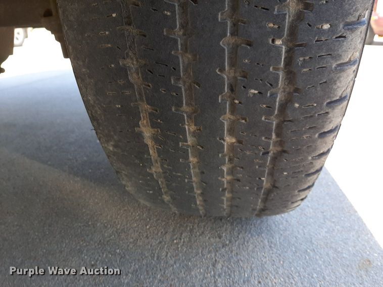 image for item DP2749 2007 Chevrolet Express 2500 van