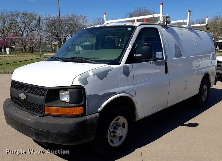 image for item DP2751 2007 Chevrolet  Express 2500 van