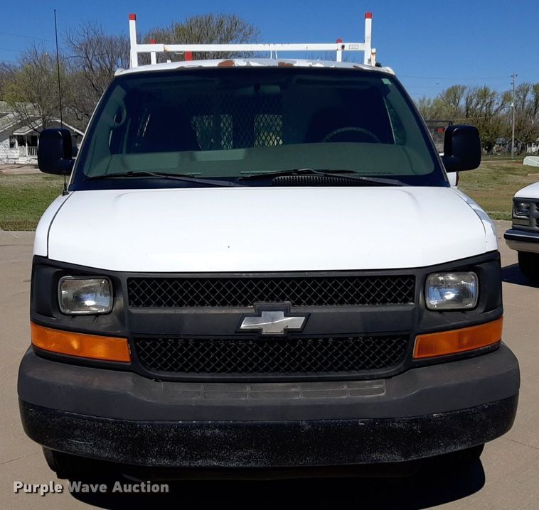 image for item DP2751 2007 Chevrolet  Express 2500 van