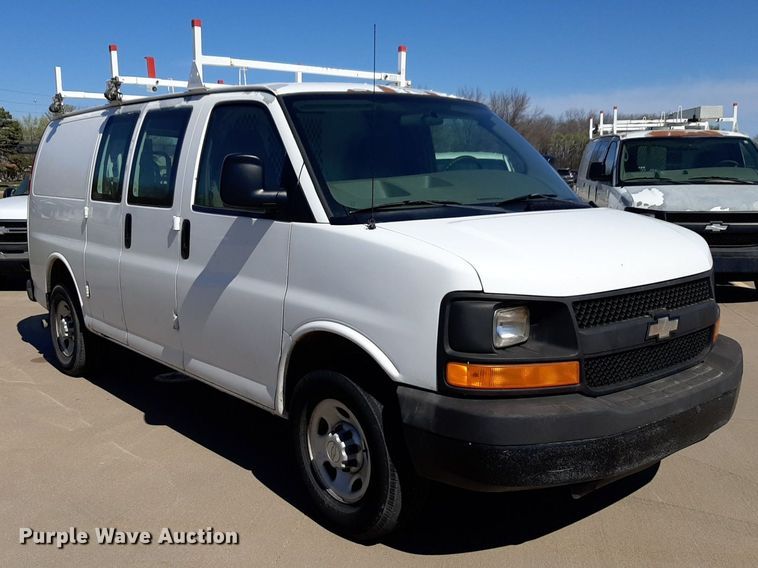 image for item DP2751 2007 Chevrolet  Express 2500 van