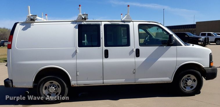 image for item DP2751 2007 Chevrolet  Express 2500 van