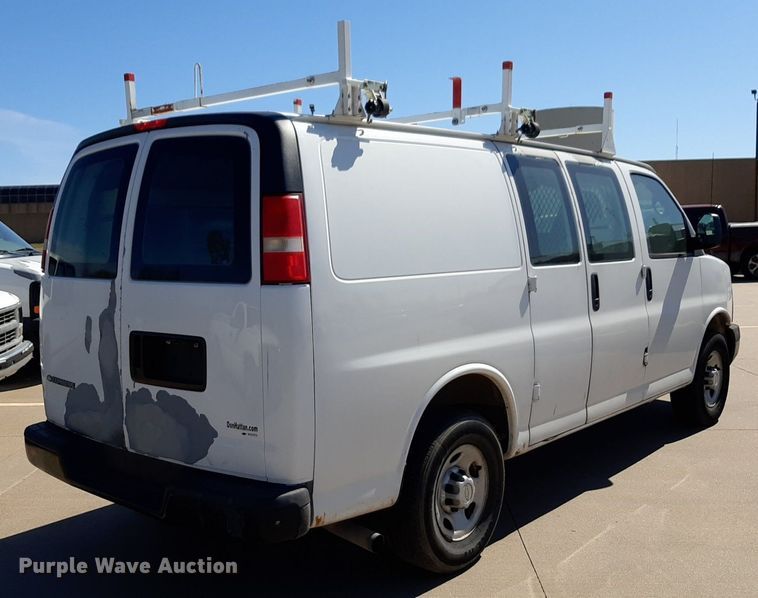 image for item DP2751 2007 Chevrolet  Express 2500 van