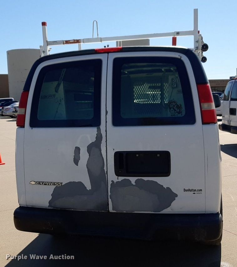image for item DP2751 2007 Chevrolet  Express 2500 van