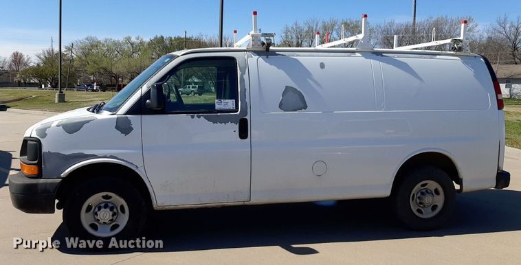 image for item DP2751 2007 Chevrolet  Express 2500 van