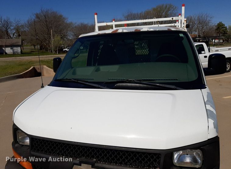 image for item DP2751 2007 Chevrolet  Express 2500 van