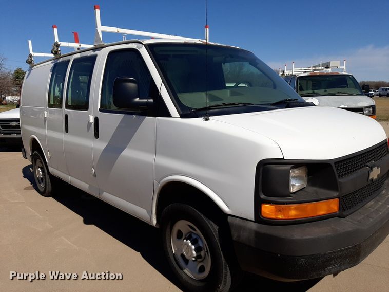 image for item DP2751 2007 Chevrolet  Express 2500 van