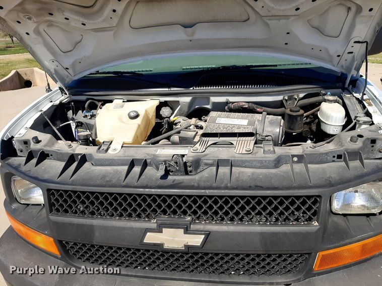 image for item DP2751 2007 Chevrolet  Express 2500 van