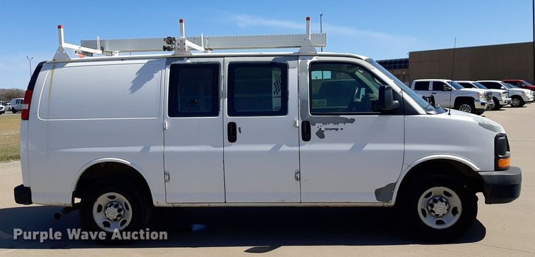 image for item DP2753 2007 Chevrolet Express 2500 van