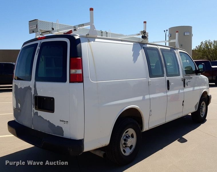 image for item DP2753 2007 Chevrolet Express 2500 van