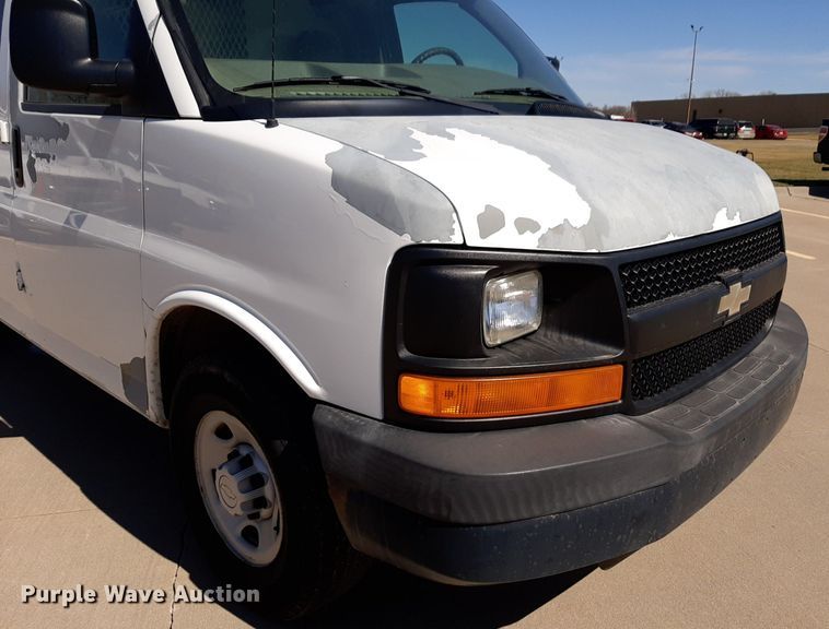 image for item DP2753 2007 Chevrolet Express 2500 van