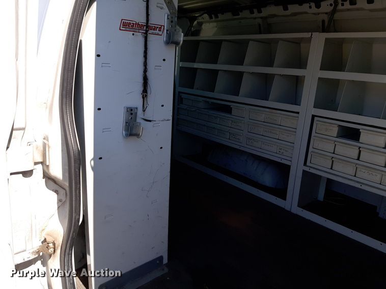 image for item DP2753 2007 Chevrolet Express 2500 van