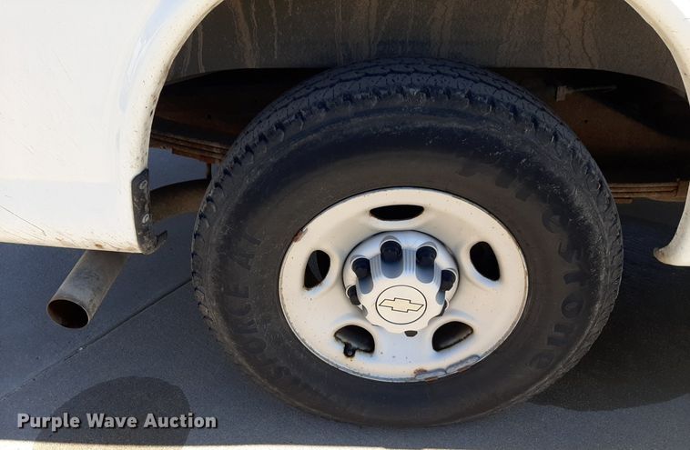 image for item DP2753 2007 Chevrolet Express 2500 van